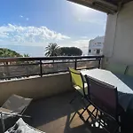 Avec Terrasse En Front De *